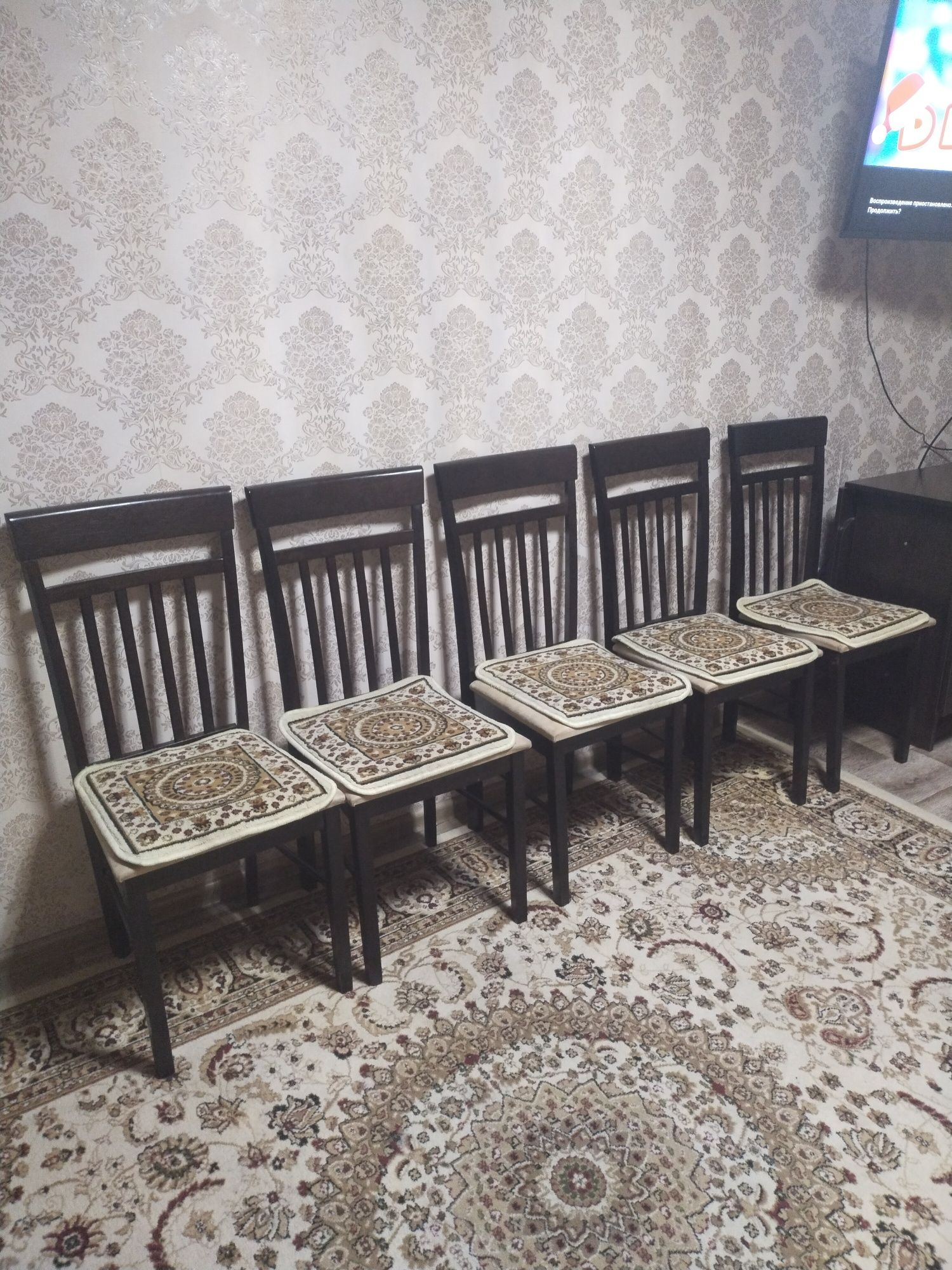 Продам стулья 6тыс