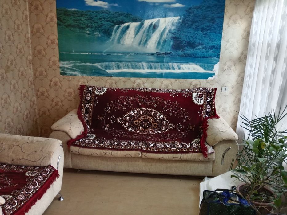 Divan kreslo sotiladi