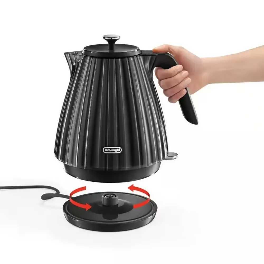 Электрический чайник DeLonghi KBD2001.BK