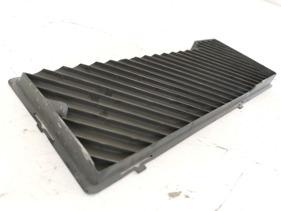 Ауди Q3 / Audi Q3 [ - ] Оригинален въздушен филтърен панел за двигател