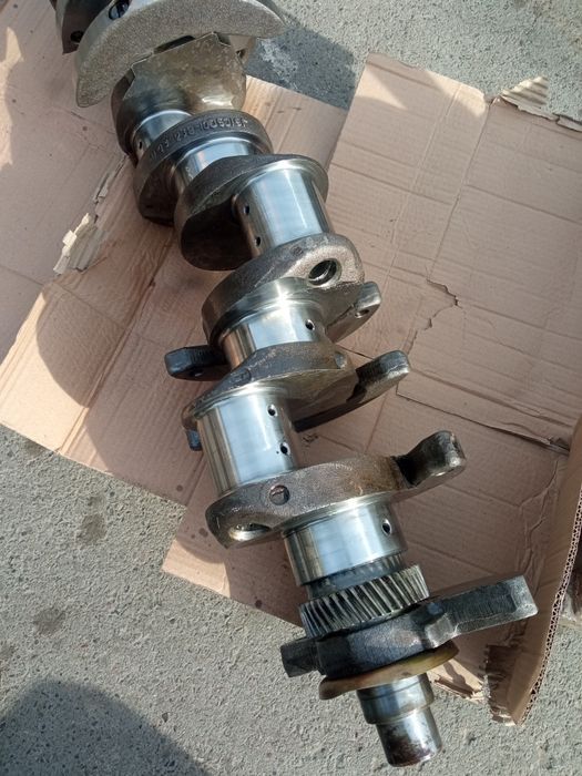 Маз 238 коленвал