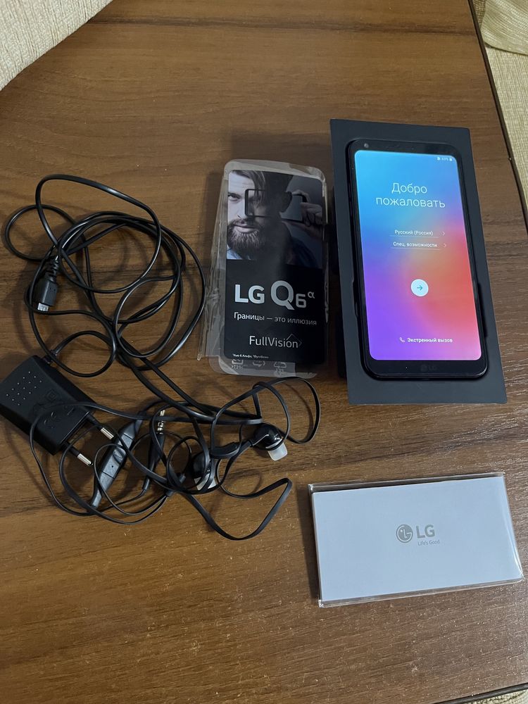 Продам LG Q6 Альфа