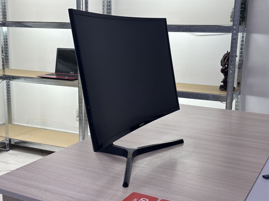 Монитор Samsung 27” / FullHD / VA / FreeSync / kaspi 0-0-12