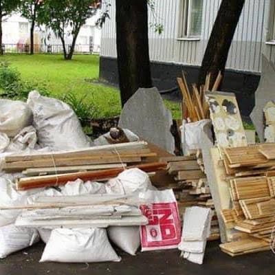 Debarasari locuințe mobila veche Transport  moloz gunoi moluz deseuri