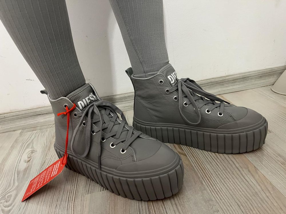 Дамски кецове Diesel, номер 38