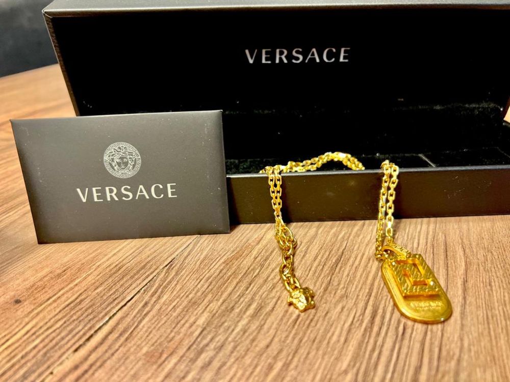 Versace lant cu pandantiv unisex original placat cu aur full box