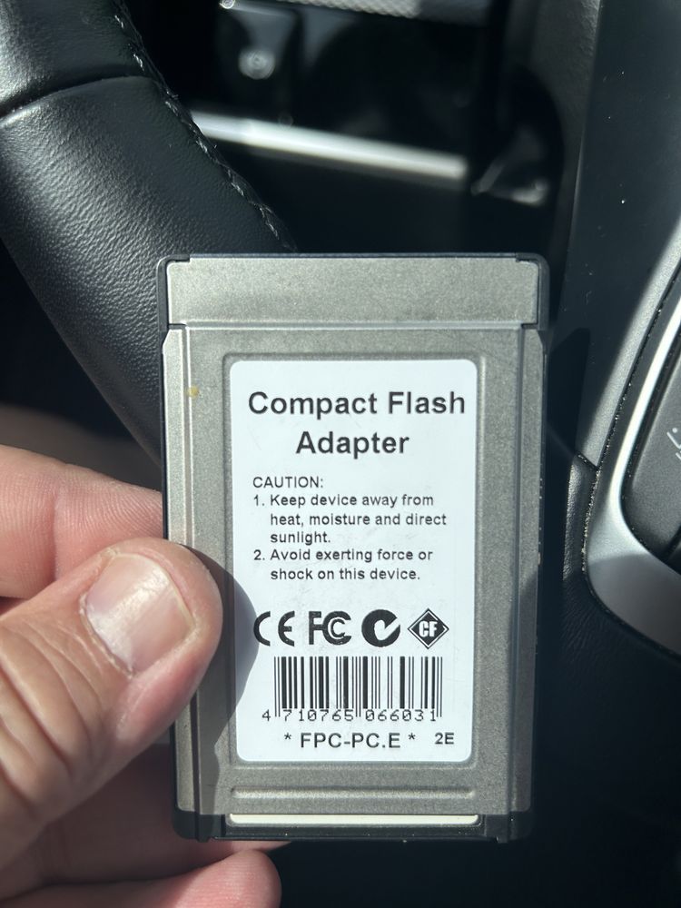 Vand compact flash adaptor plus compact flash 16 giga