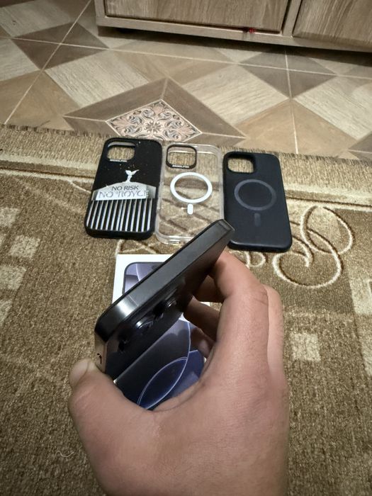 iPhone 16 Pro Max Black Titanium 256 Gb 100%