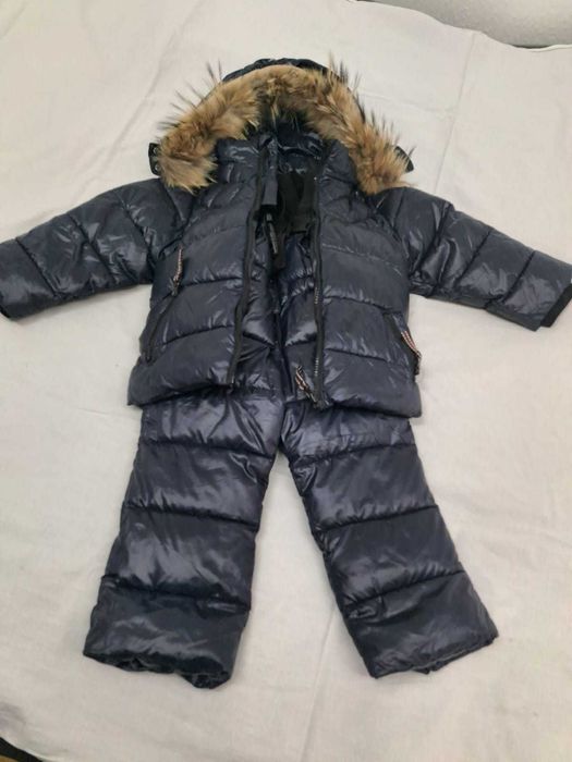 Продам комбинезон зимний для мальчика 90 см.