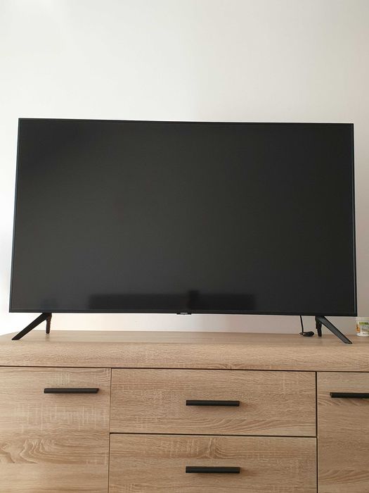 TV Samsung UE50TU7072UXXH defect placa de baza
