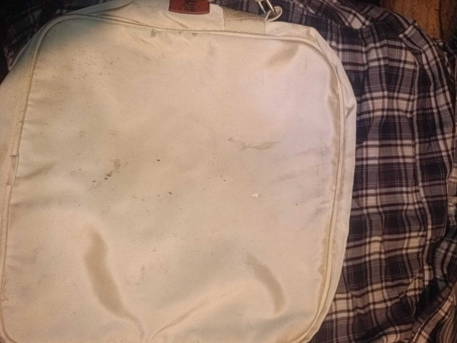 Geanta craniu Maiden Floor