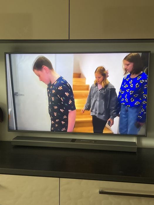 Samsung q led diagonala 120