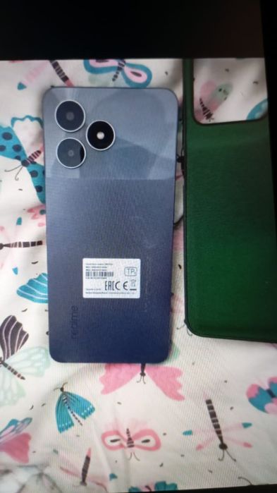 Продам телефон Realmi not 50