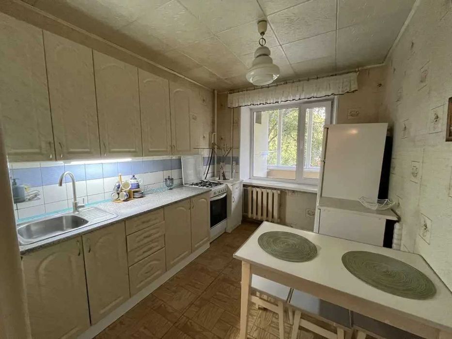 Дава се под наем Двустаен апартамент в София, Зона Б-18 - 58 кв.м за 402.9 € - Снимка #3