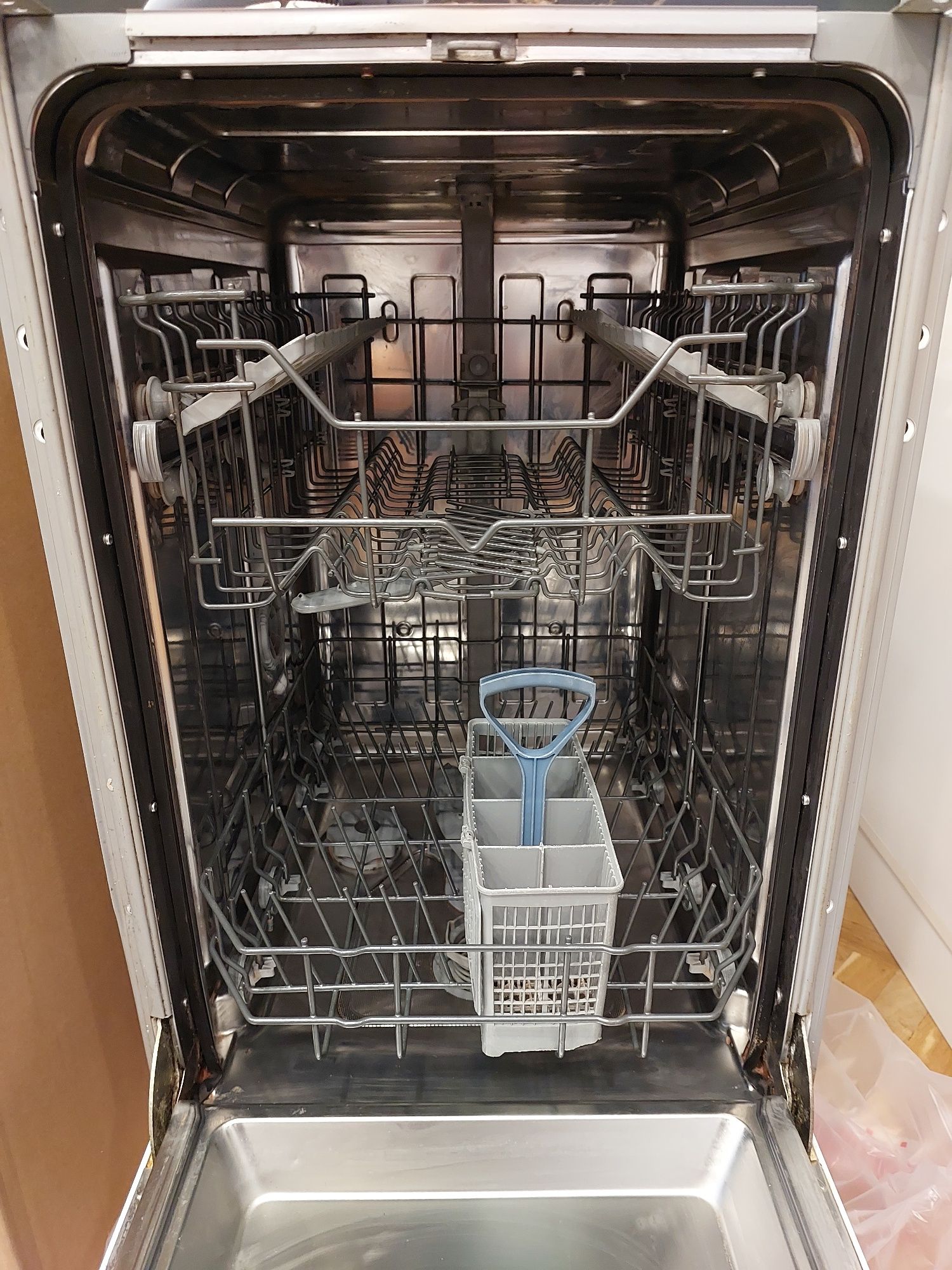 Съдомиялна Evrolux DW-10V-AAA-6 45см за вграждане