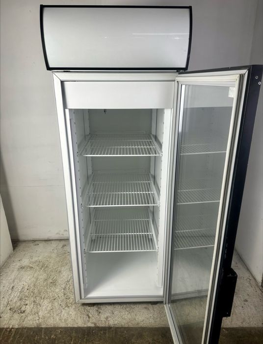 Витринный холодильник