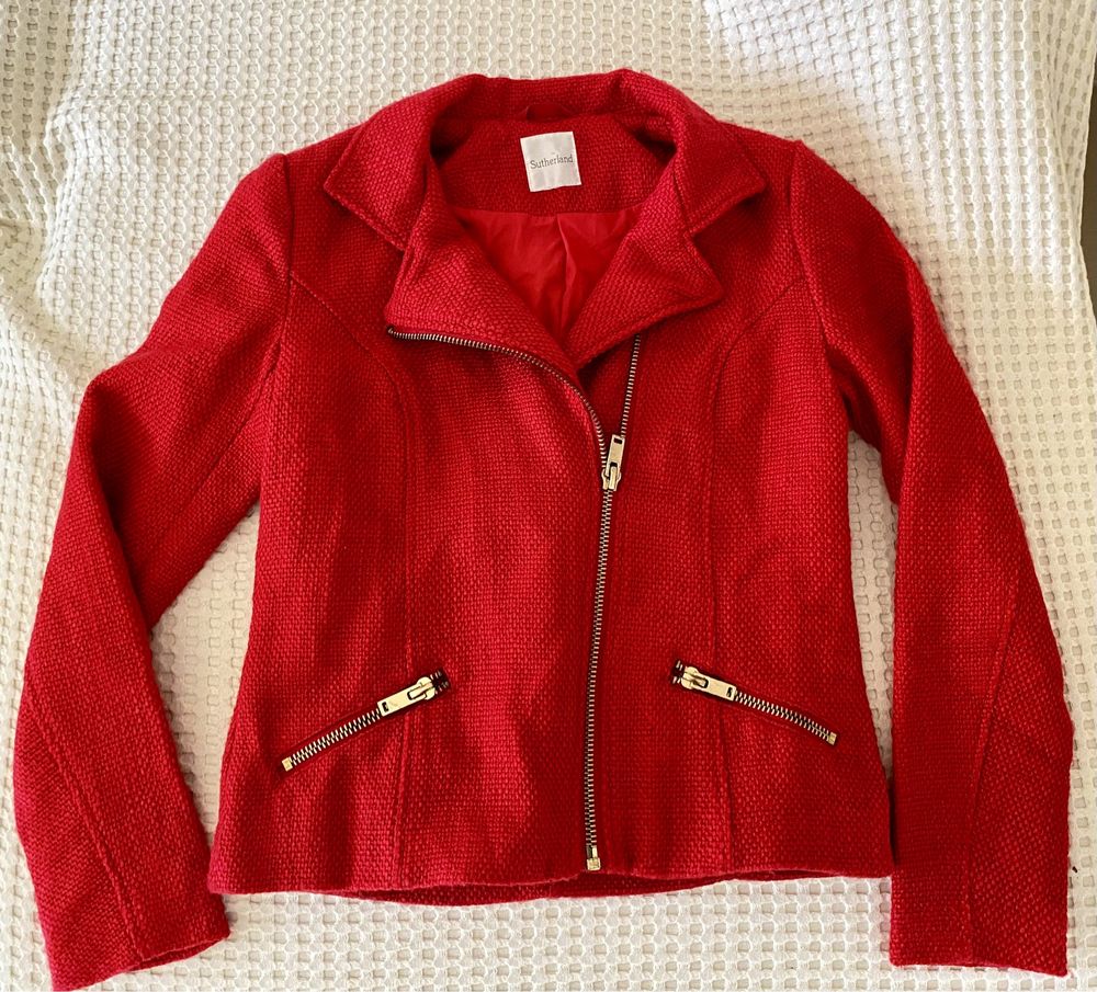 Червено сако-палто