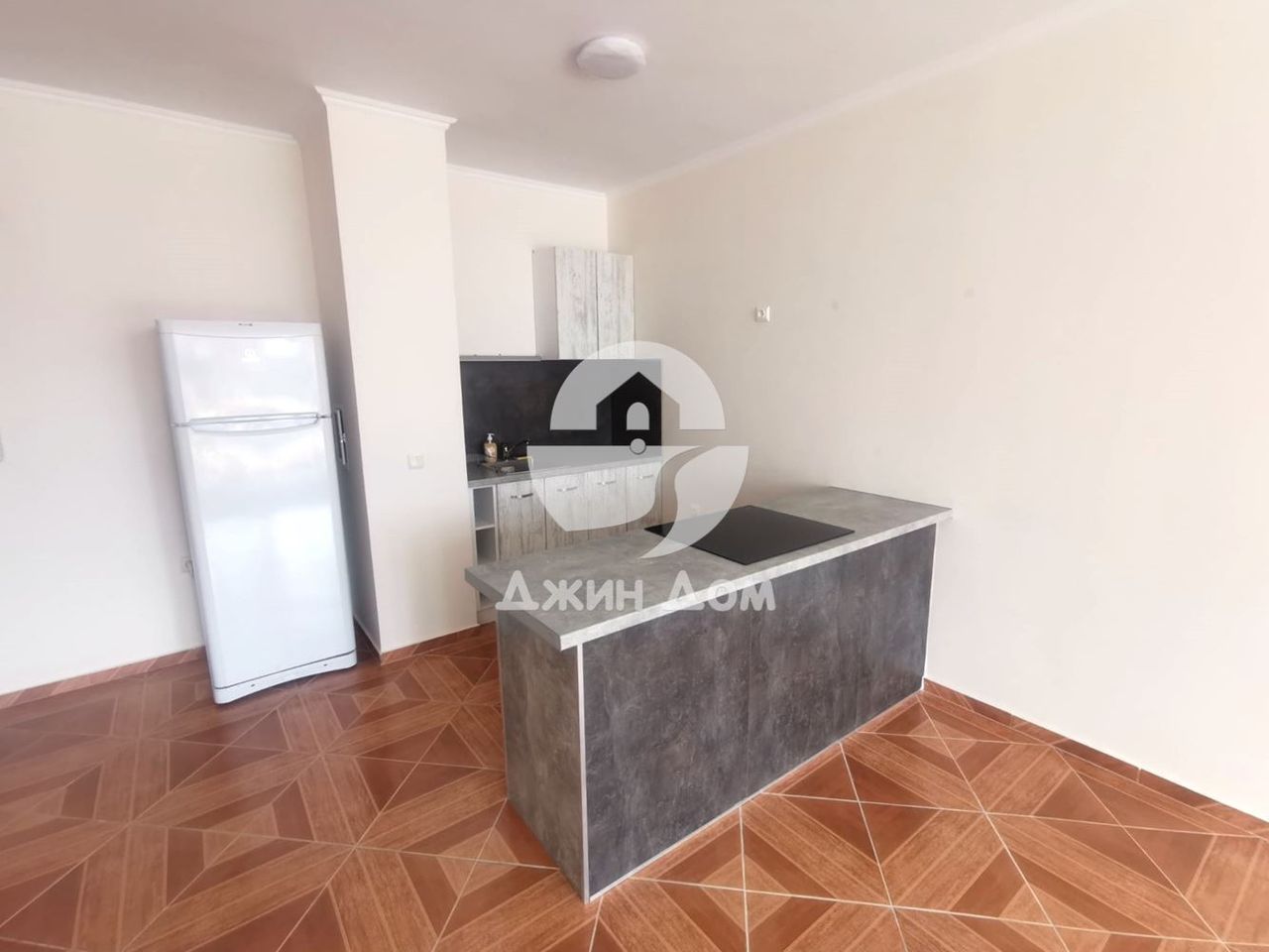 Продава се Тристаен апартамент в Свети Влас - 110 кв.м за 2500 €/кв.м - Снимка #3