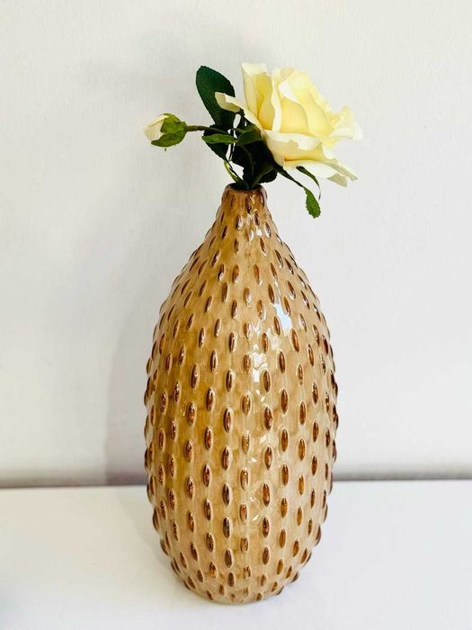 Superba vaza din ceramica glazurata realizata manual