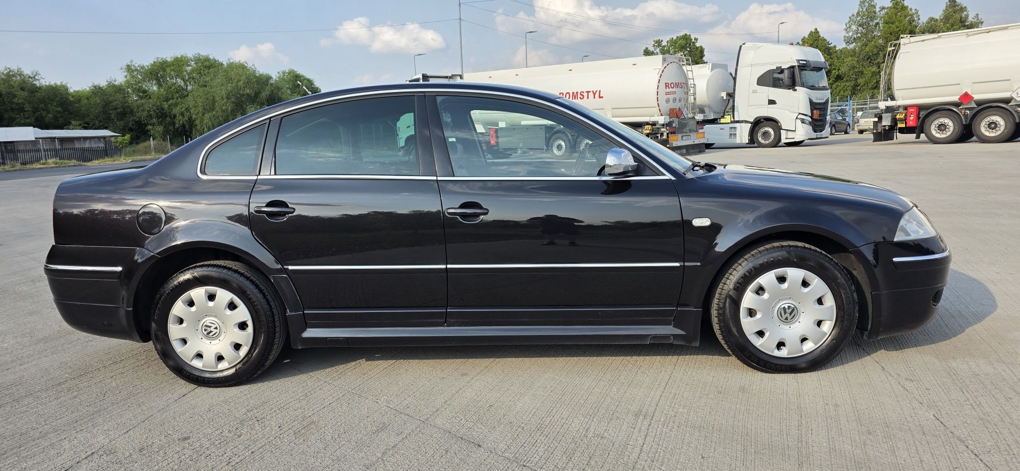 Vw Passat HighLine Limuzina 1.9 Tdi 131 cp