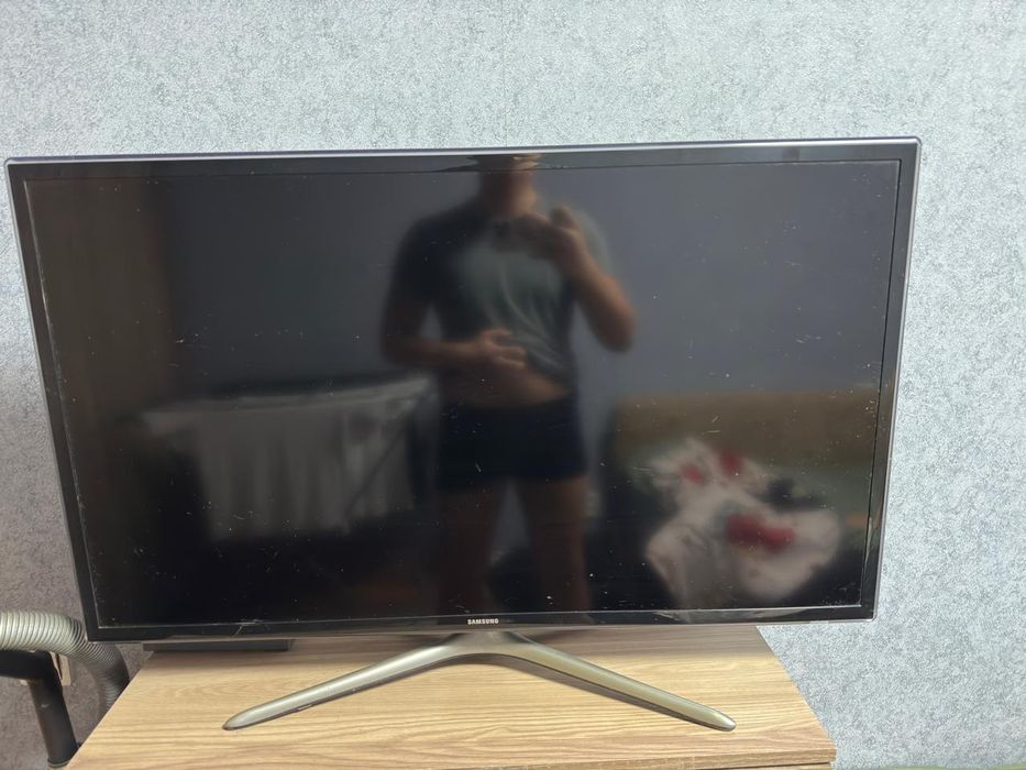 Продам телевизор