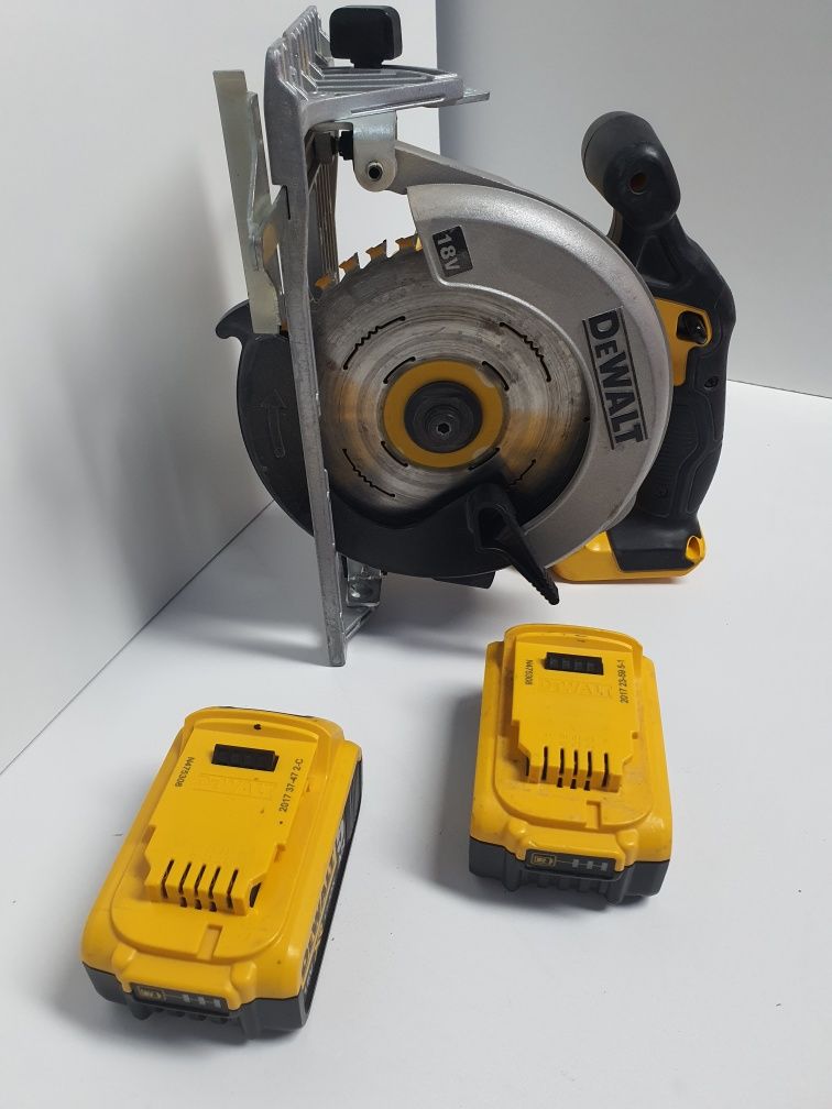 Dewalt fierăstrău circular DCS391