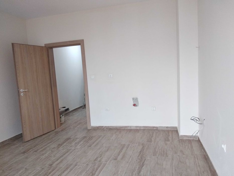 Продава се Едностаен апартамент в София, Студентски град - 35 кв.м за 1986 €/кв.м - Снимка #1