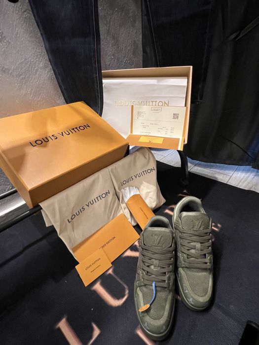 Adidasi Louis Vuitton piele - PREMIUM FULL BOX - Reducere !
