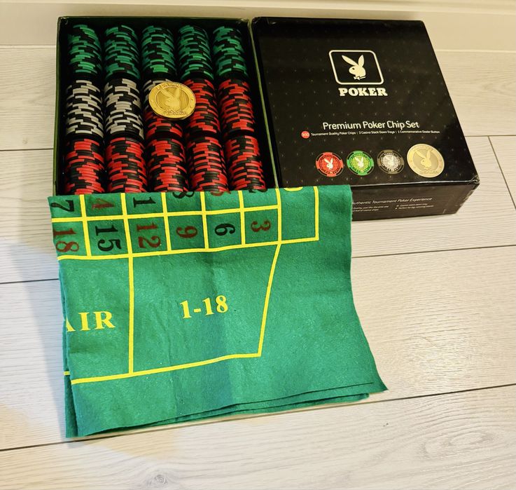 Set jetoane Poker Playboy Premium 11,5 g + covoras masa