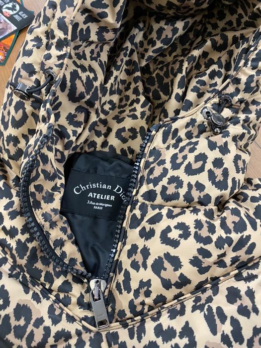 Оригинално дамско яке Dior - леопардов десен, размер универсален
