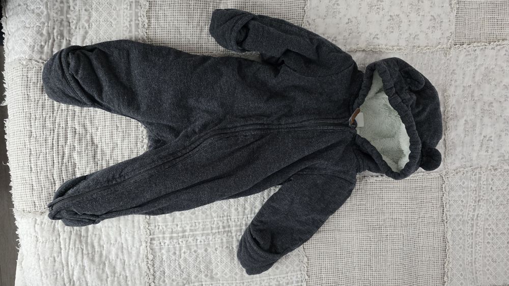 Бебешки есенен космонавт H&M