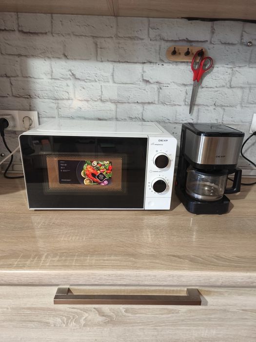 Микроволновка DEXP