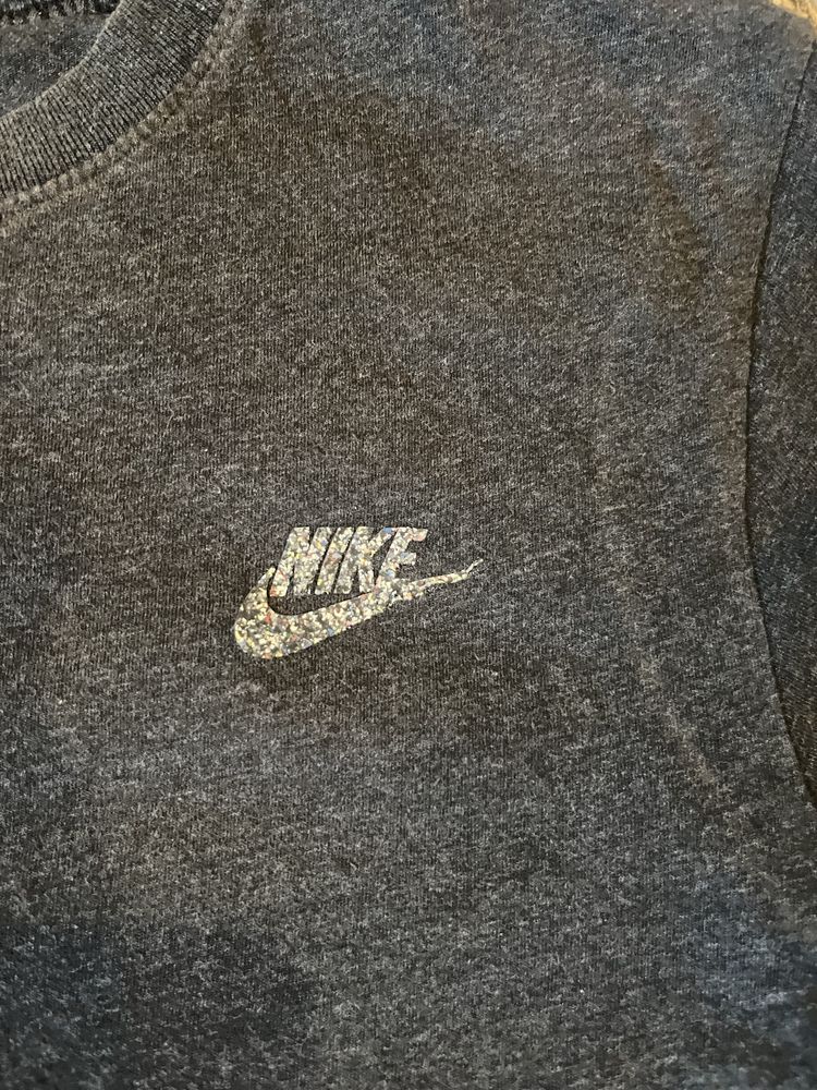 Tricou the nike tee marimea S