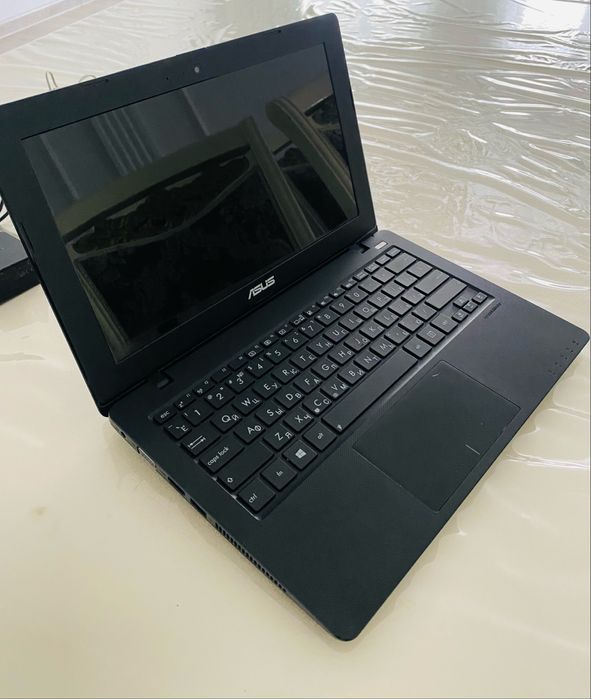 Продам ноутбук ASUS