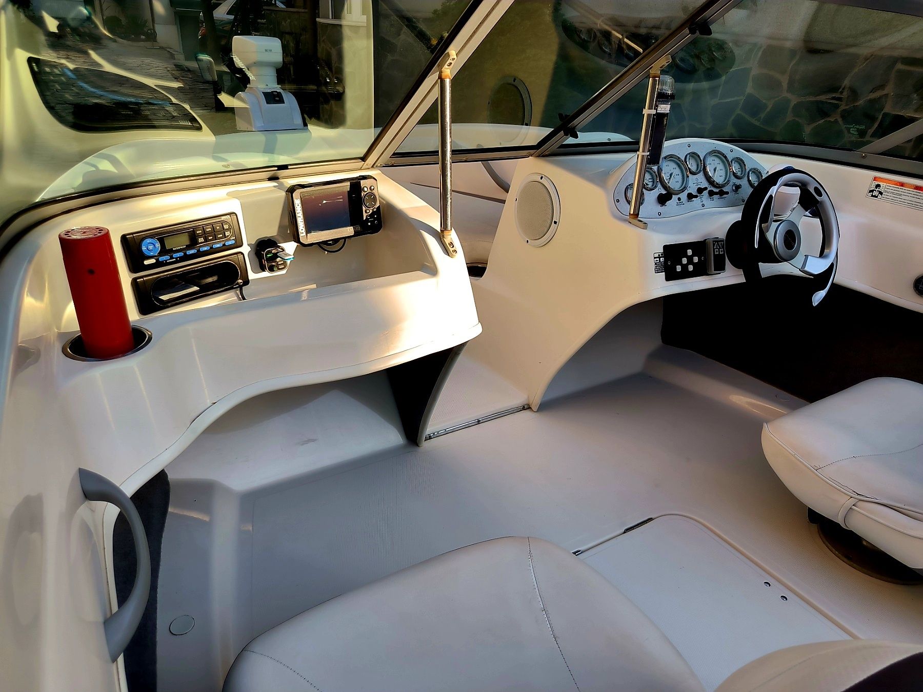 Лодка Bayliner 111 GT 175