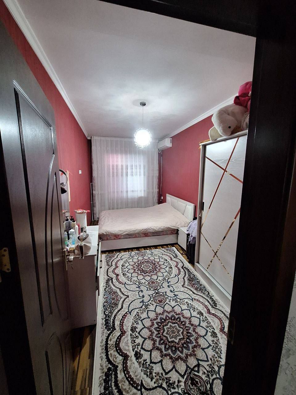 Сдаю 2 ком кв в Максим горький
