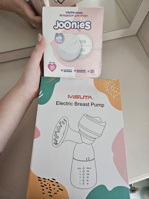 Электрический молокоотсос Misuta