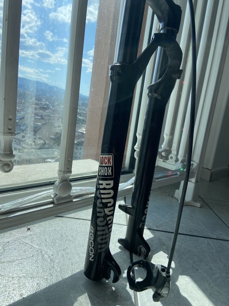 Въздушна вилка rockshox QR 100mm