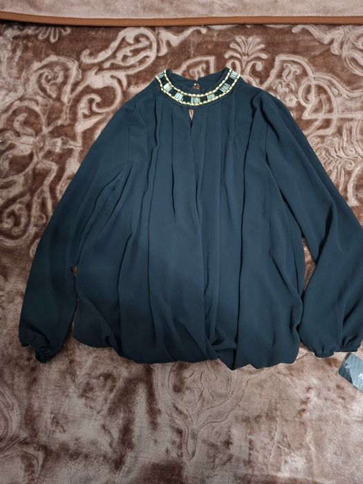 Дамска черна блуза