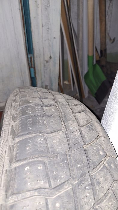 Продам шину 1 шт б/у