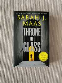 Throne Of Glass - Sarah J. Maas