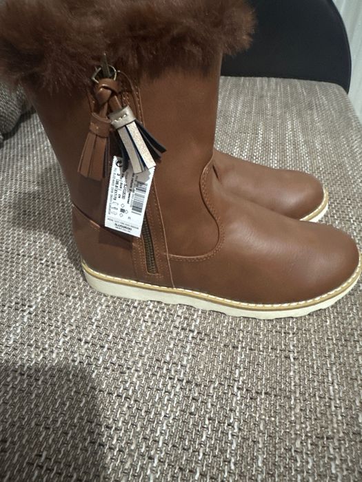 Ghete next marimea 35,5