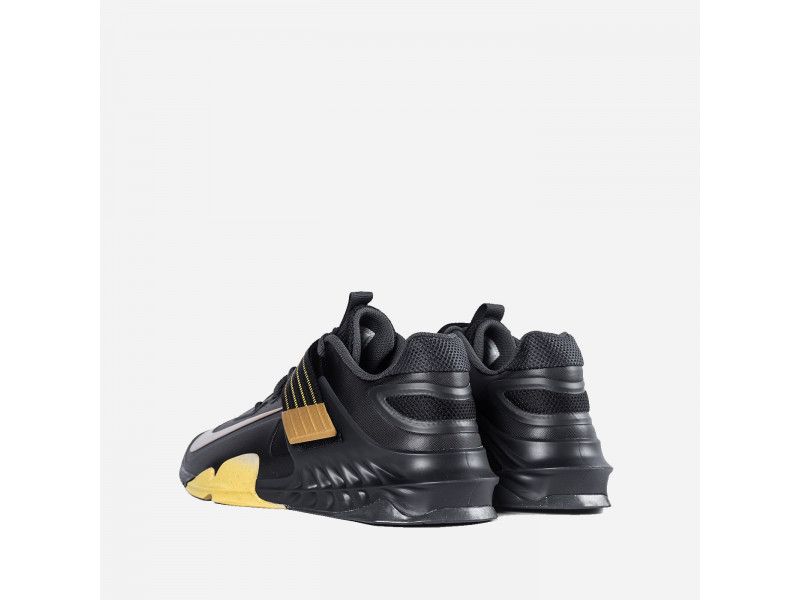 Nike Savaleos  размери - 42.5, 42