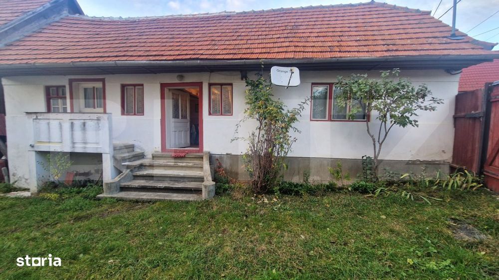 Casa batraneasca 15 minute de Brasov, 2 CAMERE 380 MP TEREN