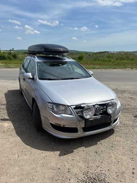 Far/faruri stanga/dreapta Passat B6 cu bixenon adaptiv de Europa