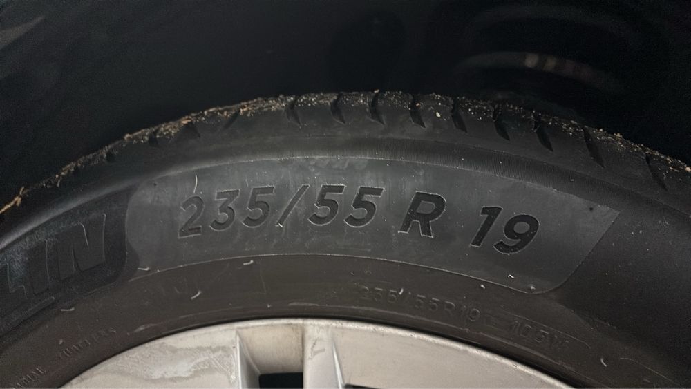 Vredestein 235/55/19 dot 20