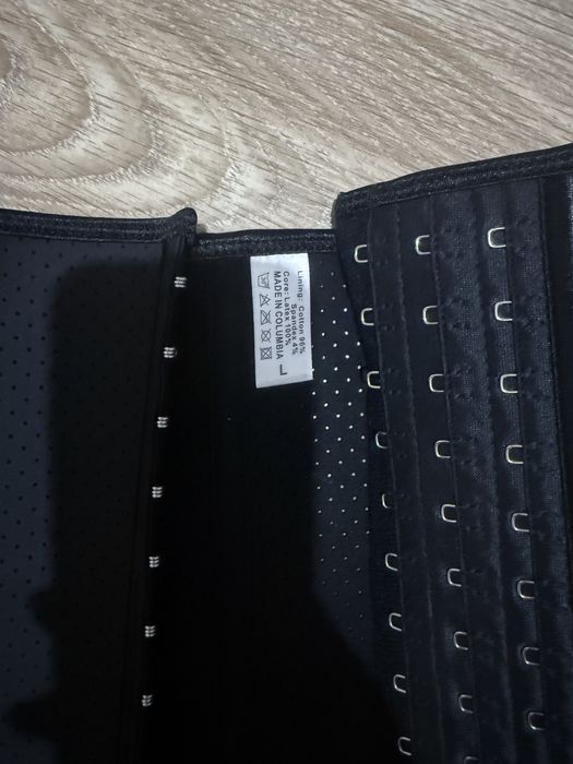 Продам новый корсет