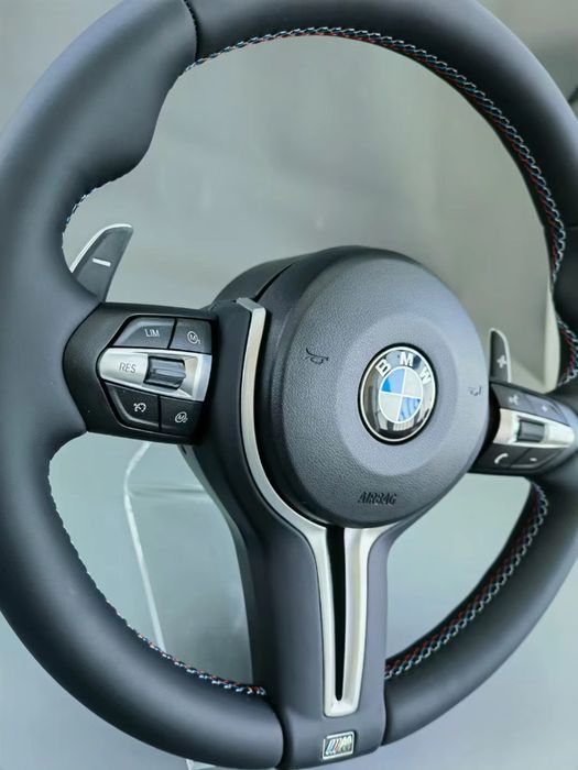 Volan BMW M cu padele