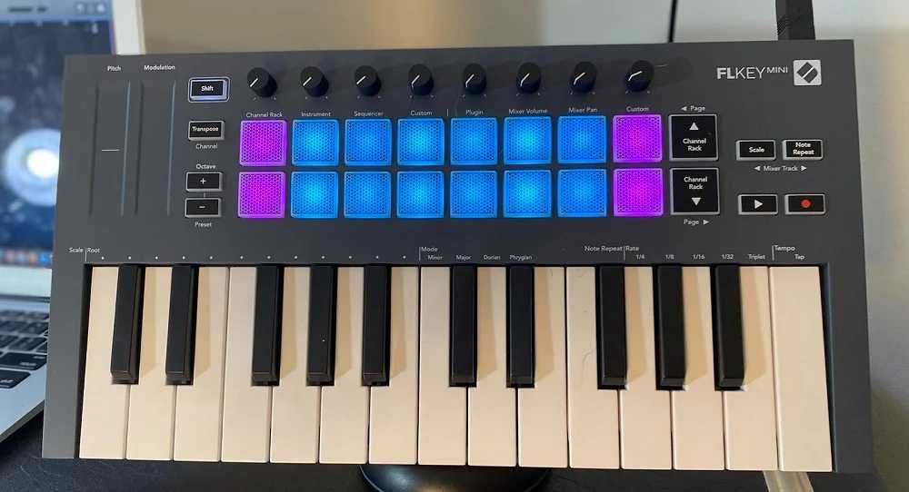 MIDI-клавиатура FLkey Mini