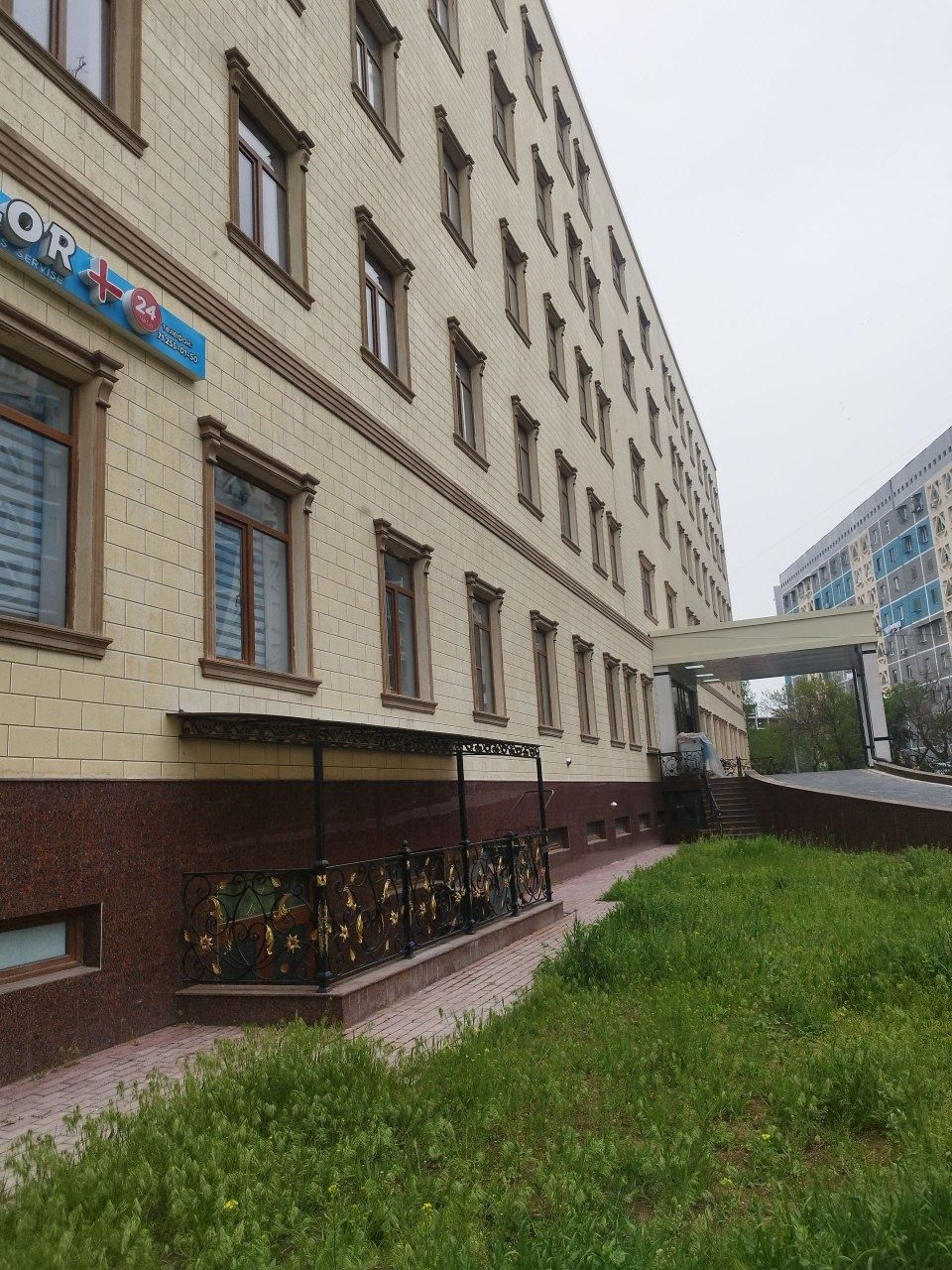 Продаётся Отдельно Стоящее Здание! 18ст.